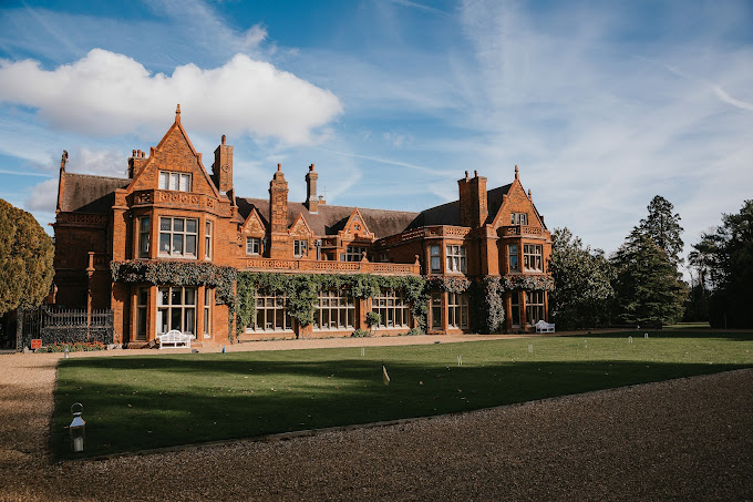 Holmewood Hall, Cambridgeshire
