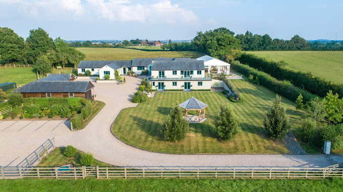 Manor Hill House, Worcestershire